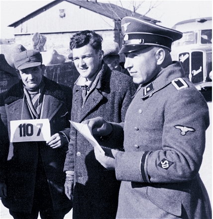 ... - wobei man die Vertreibung der fr&uuml;heren Bewohner freilich aussparte. Die Fotos zeigen die Ankunft "volksdeutscher" Umsiedler aus Ostpolen ...